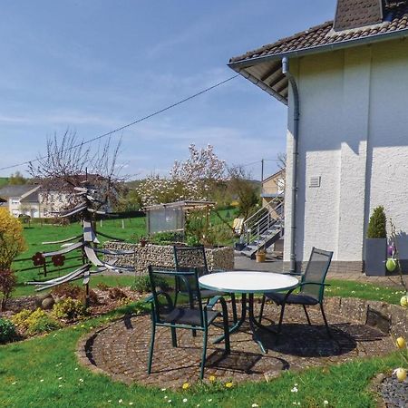 Cozy Apartment In Koerperich-Obersgegen With Wifi Korperich Dış mekan fotoğraf