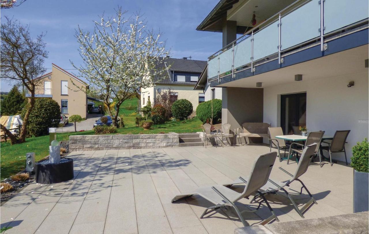 Cozy Apartment In Koerperich-Obersgegen With Wifi Korperich Dış mekan fotoğraf